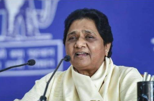 राजनीतिक दलों के बीच अशोभनीय टीका-टिप्पणी, बयानबाजी की बढ़ती हुई होड़ अनुचित : मायावती
